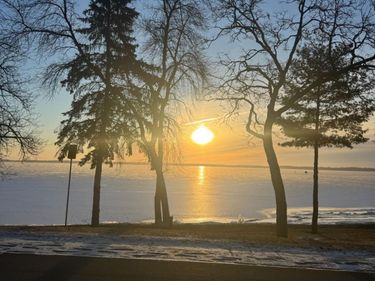 14224 Skyline Drive, Spicer, MN 56288