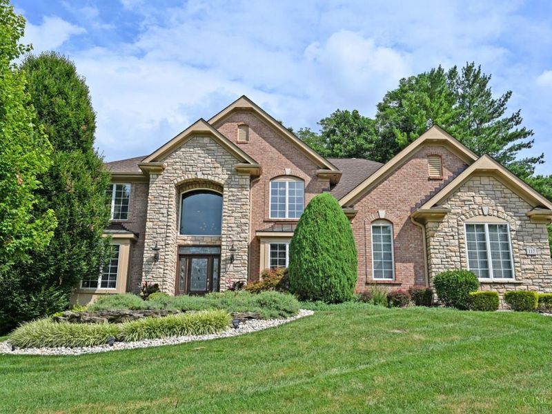 117 Bares Creek Court, Loveland, OH 45140 Photo 1