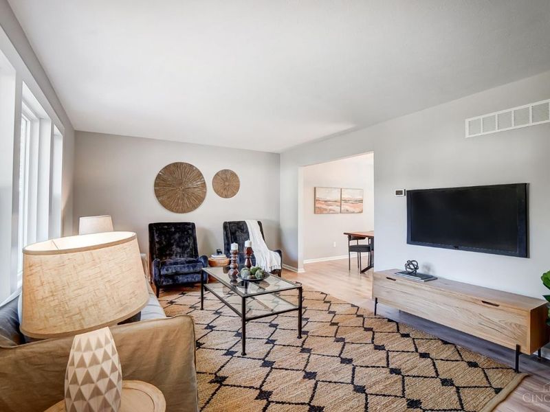 271 Albright Drive, Loveland, OH 45140 Photo 7