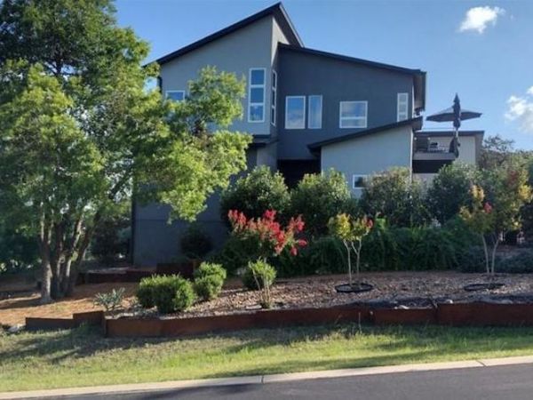 8600 Kelly CV N, Jonestown, TX 78645