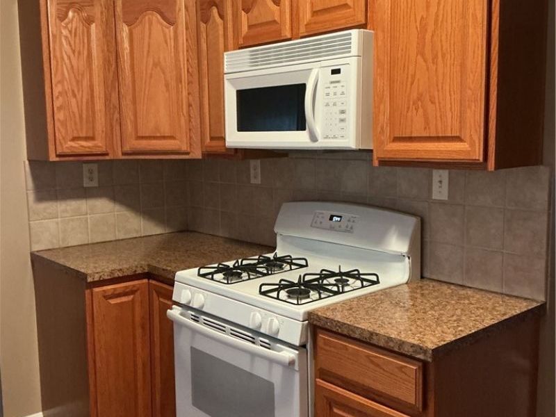 2271 5th Street SW, Akron, OH 44314 Photo 13