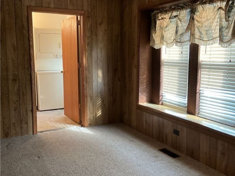 2271 5th Street SW, Akron, OH 44314 Photo 18