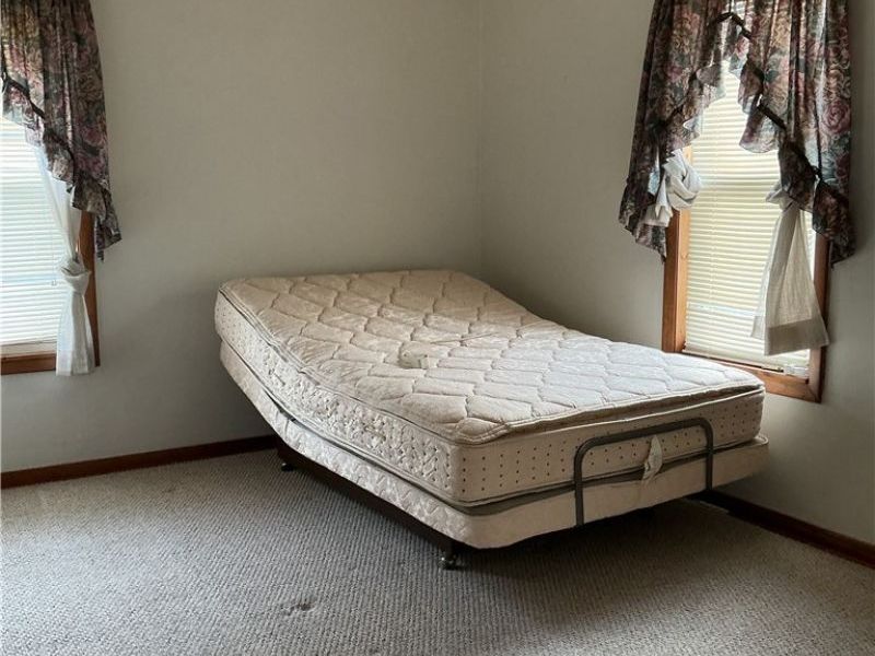 2271 5th Street SW, Akron, OH 44314 Photo 29