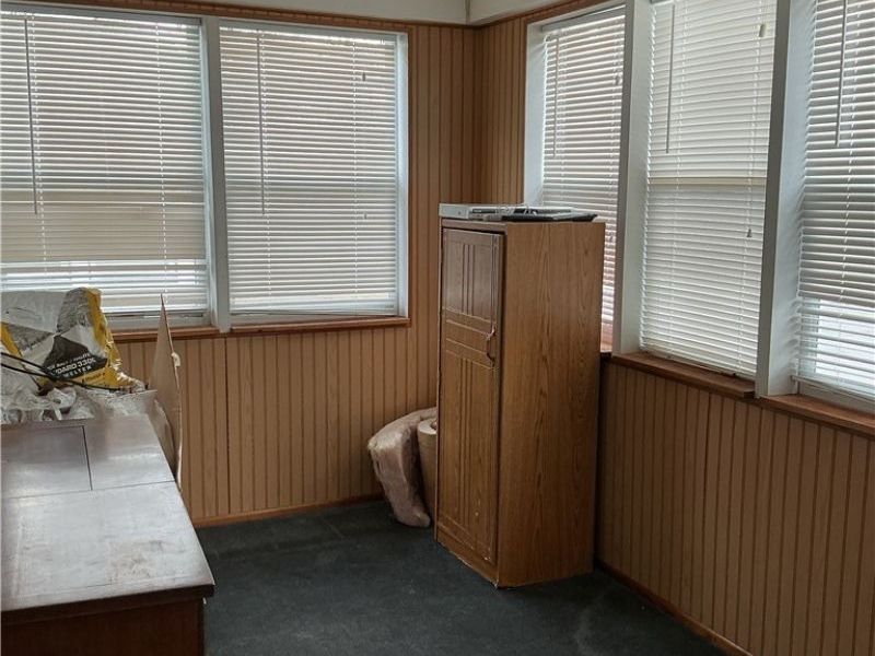 2271 5th Street SW, Akron, OH 44314 Photo 32