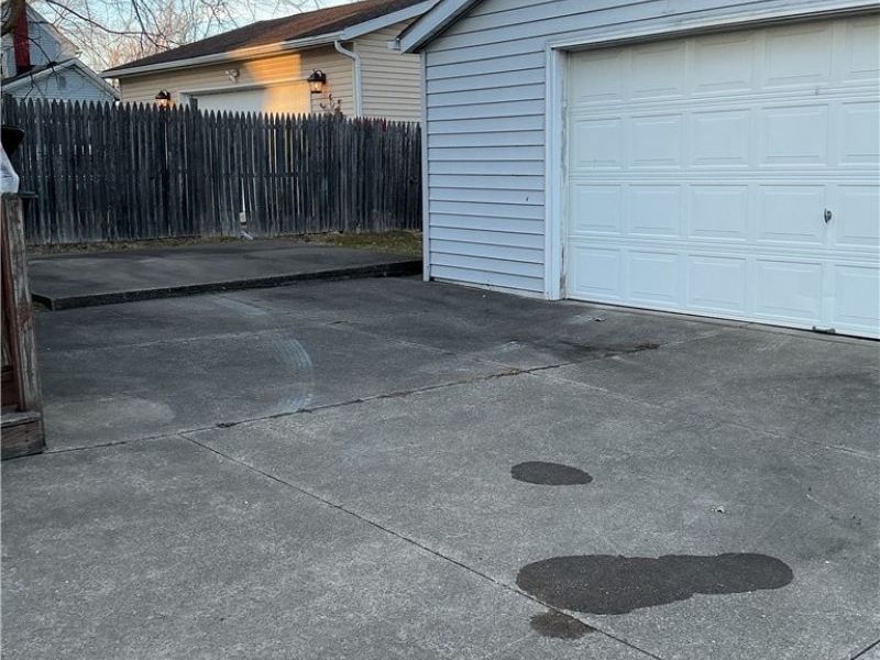 2271 5th Street SW, Akron, OH 44314 Photo 8