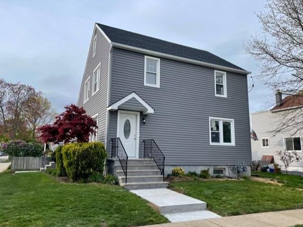 101 Davison Avenue , Unit 2, Lynbrook, NY 11563