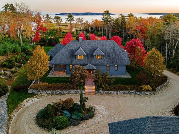 31 Windswept Lane, Blue Hill, ME 04614