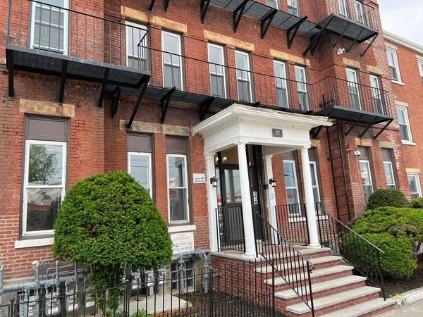 197 Appleton Street, Unit 123, Lowell, MA 01852