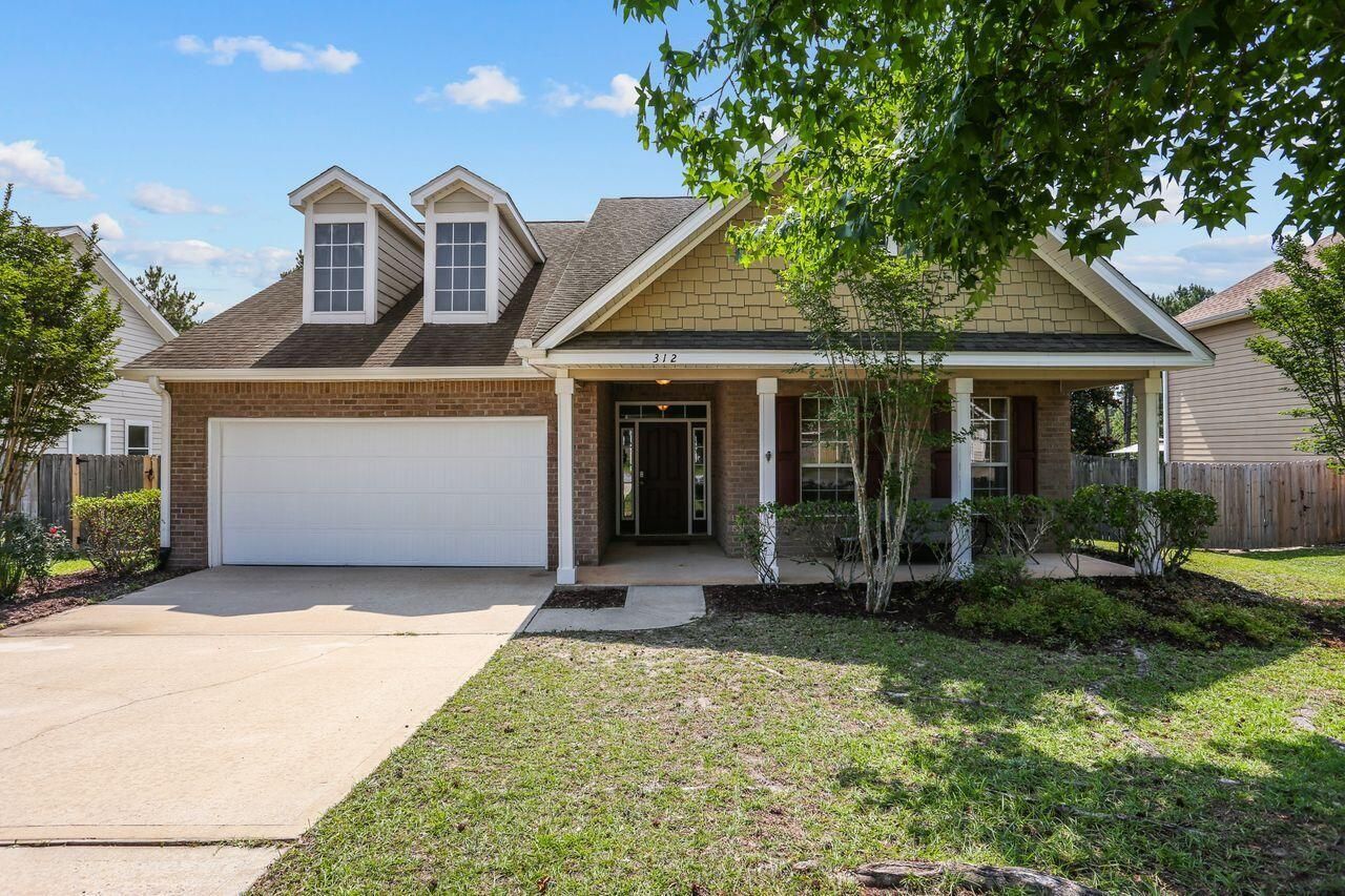 312 Scotch Pine Lane, Crestview, FL 32536 Main Photo