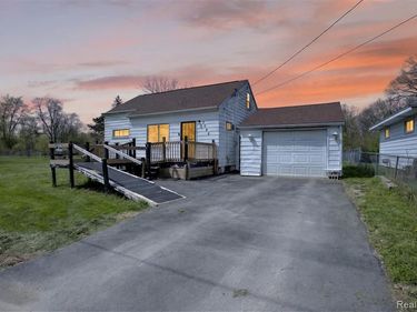 3095 Maywood Drive, Mt. Morris Twp, MI 48504