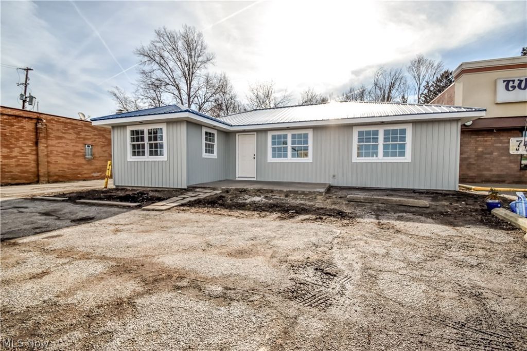 7496 Mentor , Mentor, OH 44060 Main Photo