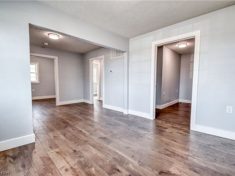 7496 Mentor , Mentor, OH 44060 Photo 10