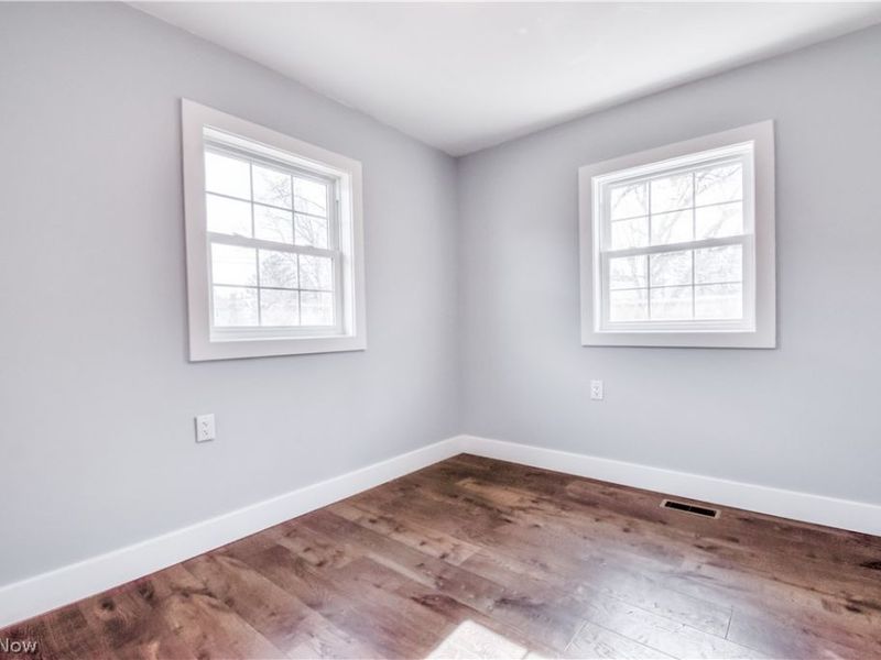 7496 Mentor , Mentor, OH 44060 Photo 18