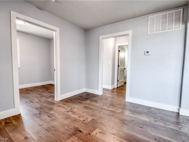 7496 Mentor , Mentor, OH 44060 Photo 8