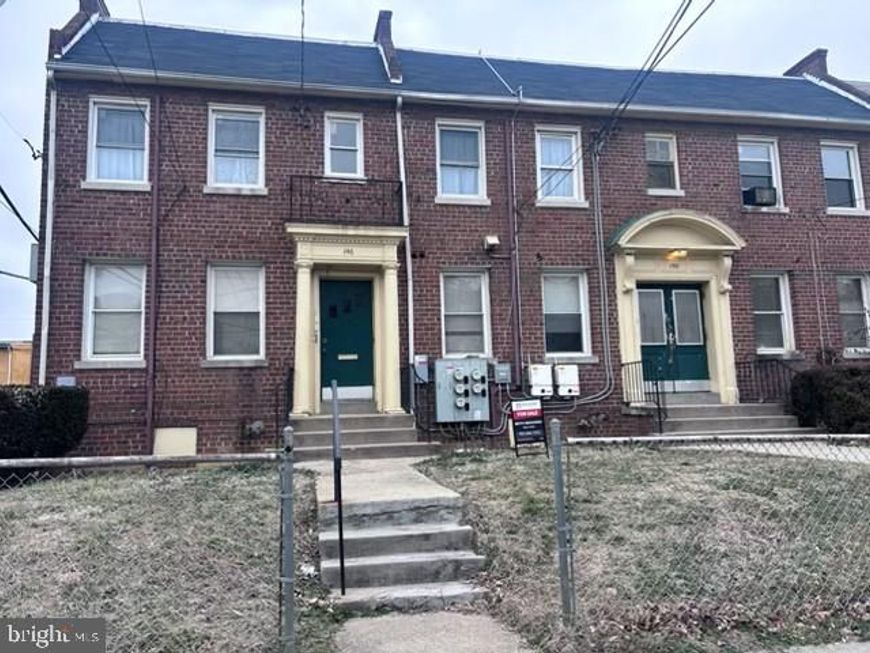 146 150 36th Street Ne, Washington, DC 20019 Main Photo