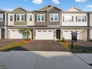 153 LEATHER FLOWER DRIVE, LAKE FREDERICK, VA 22630