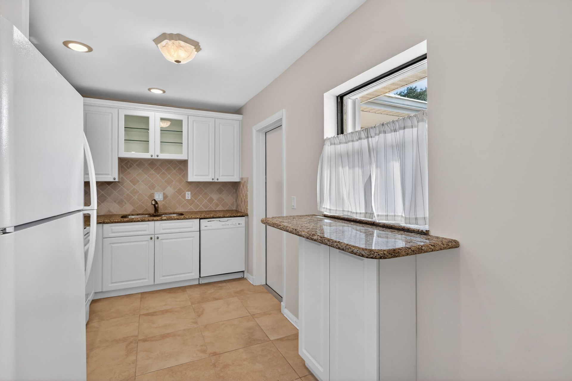 16 SE Turtle Creek Drive, Unit E, Tequesta, FL 33469 Photo