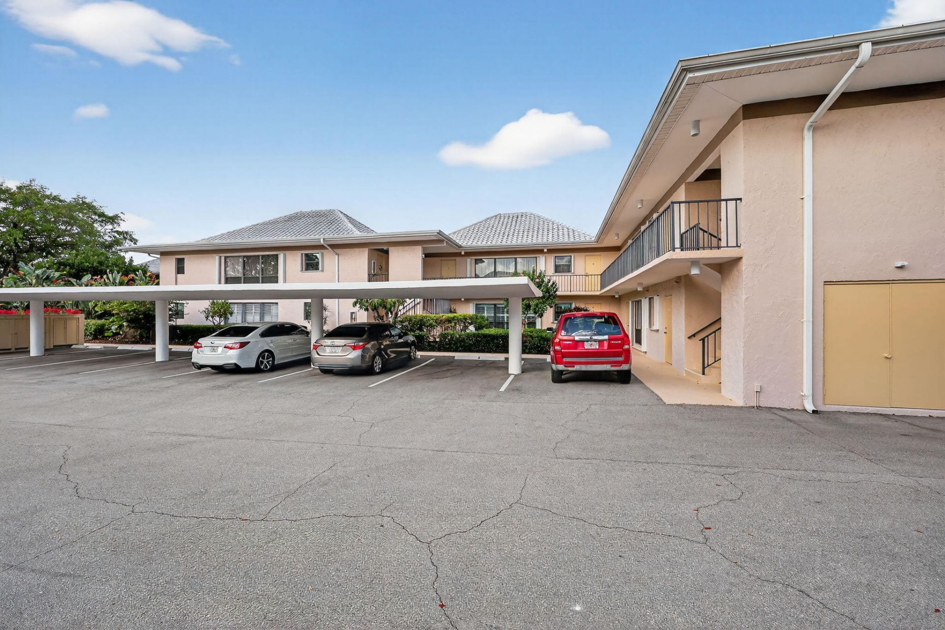 16 SE Turtle Creek Drive, Unit E, Tequesta, FL 33469 Photo