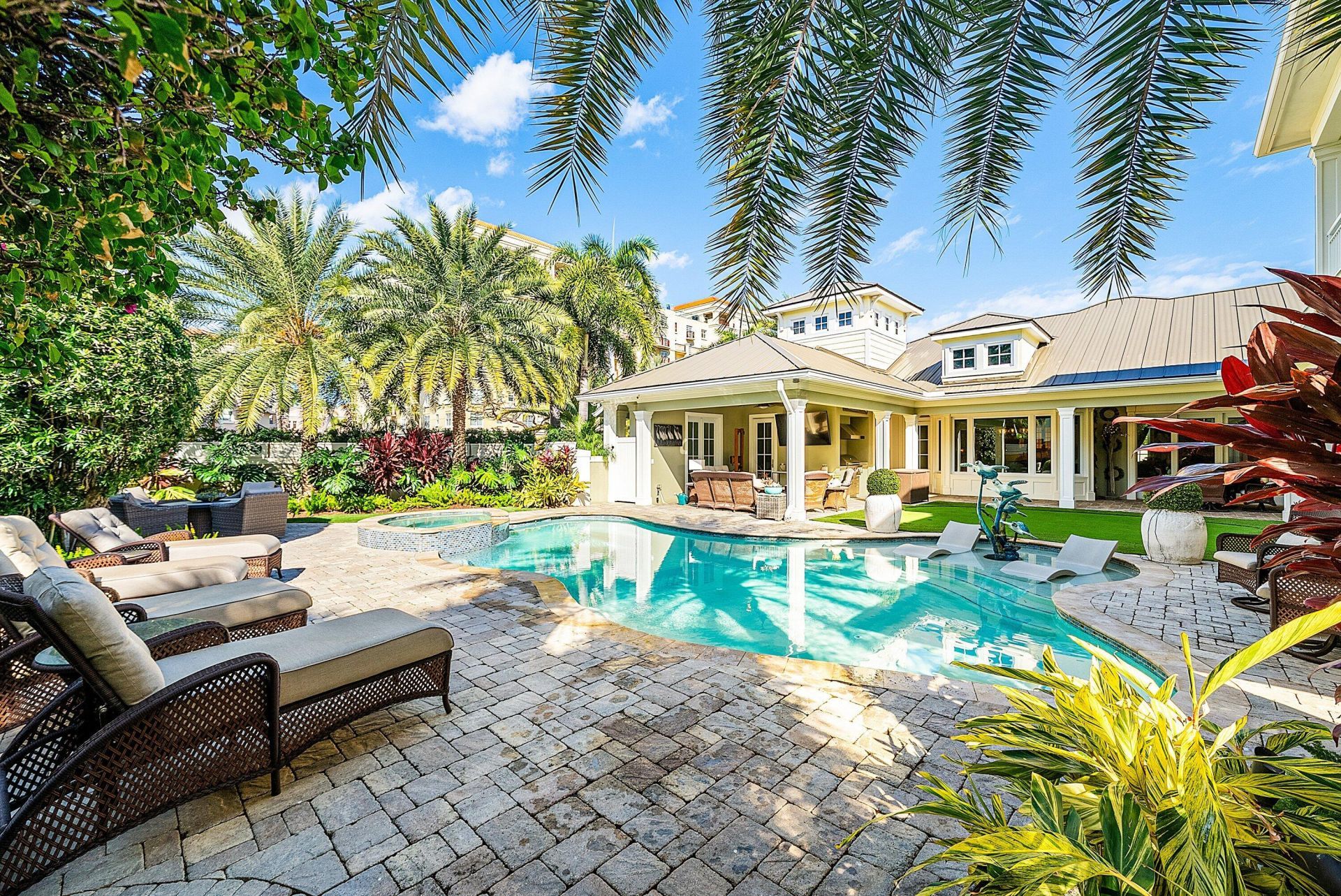 201 NE 3rd Court, Boca Raton, FL 33432 Photo