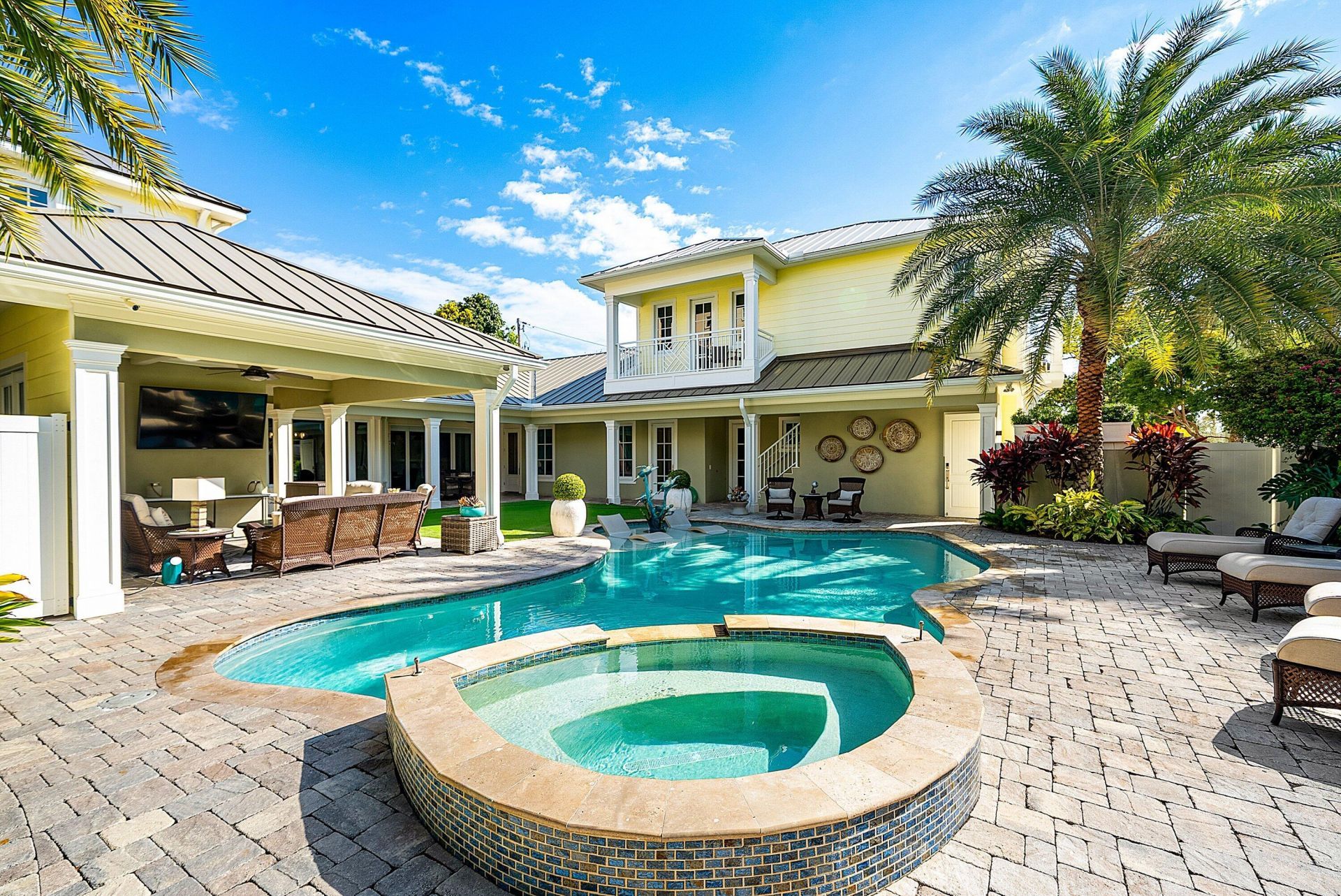 201 NE 3rd Court, Boca Raton, FL 33432 Photo