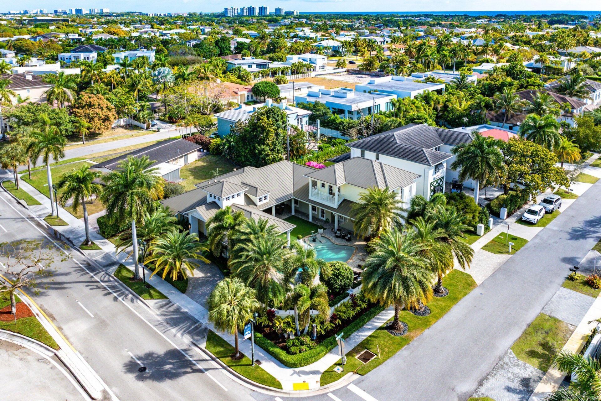 201 NE 3rd Court, Boca Raton, FL 33432 Photo