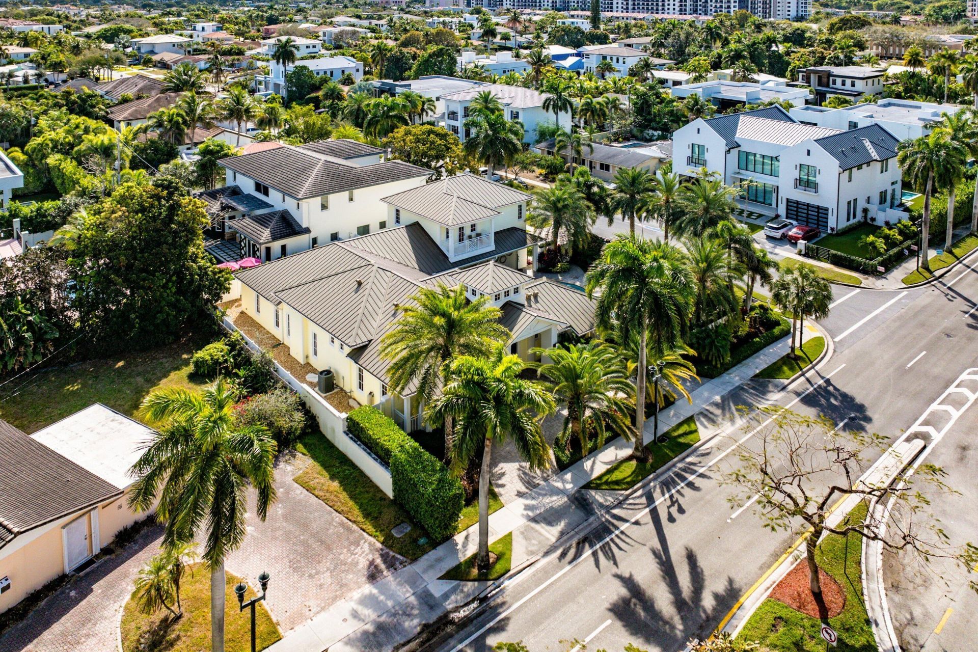 201 NE 3rd Court, Boca Raton, FL 33432 Photo