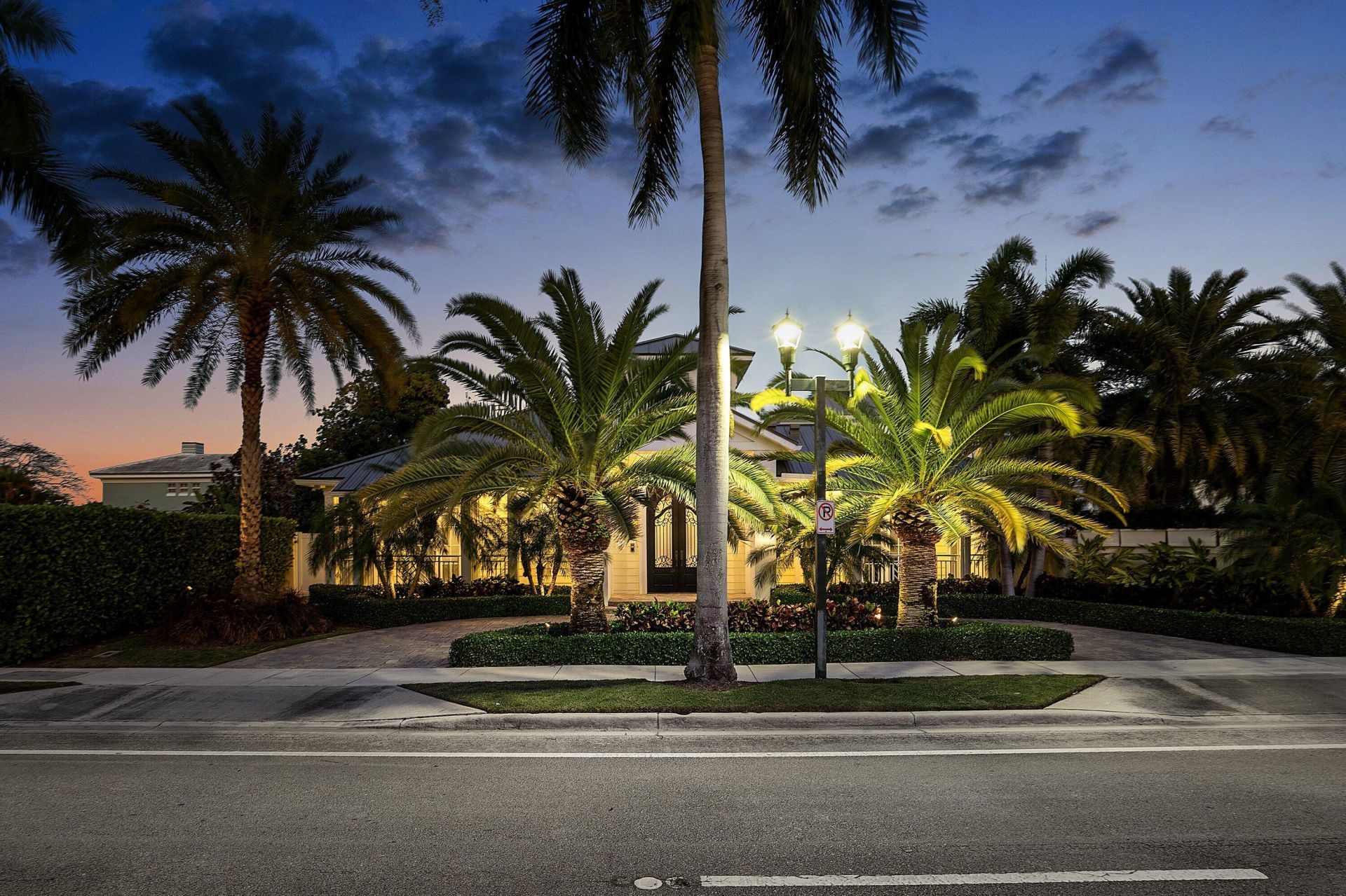 201 NE 3rd Court, Boca Raton, FL 33432 Photo