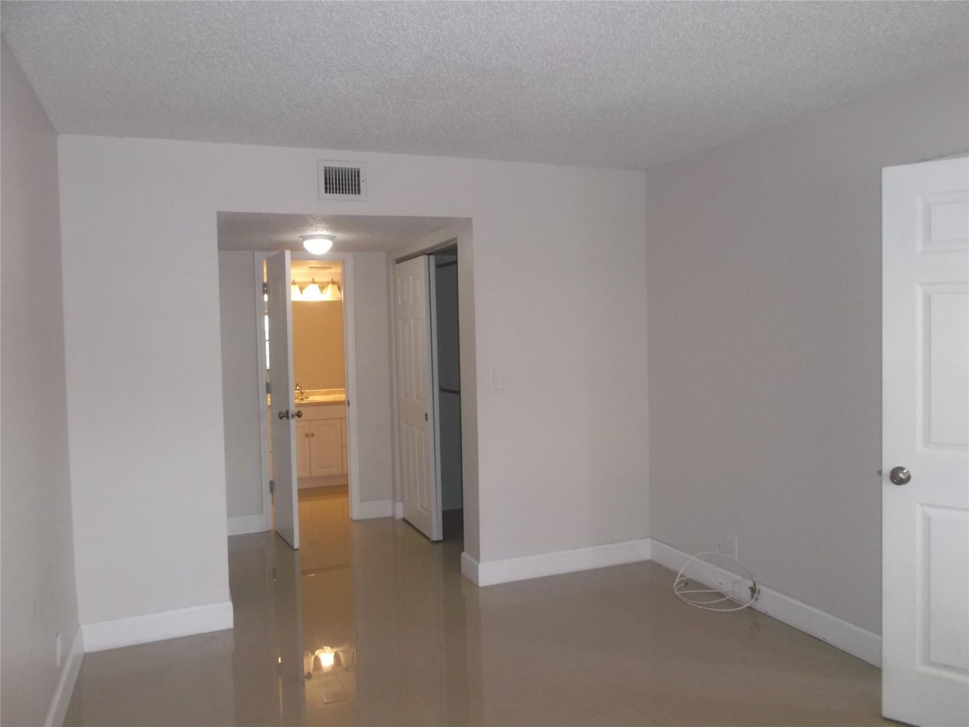 2955 Riverside Drive, Unit 103, Coral Springs, FL 33065 Photo