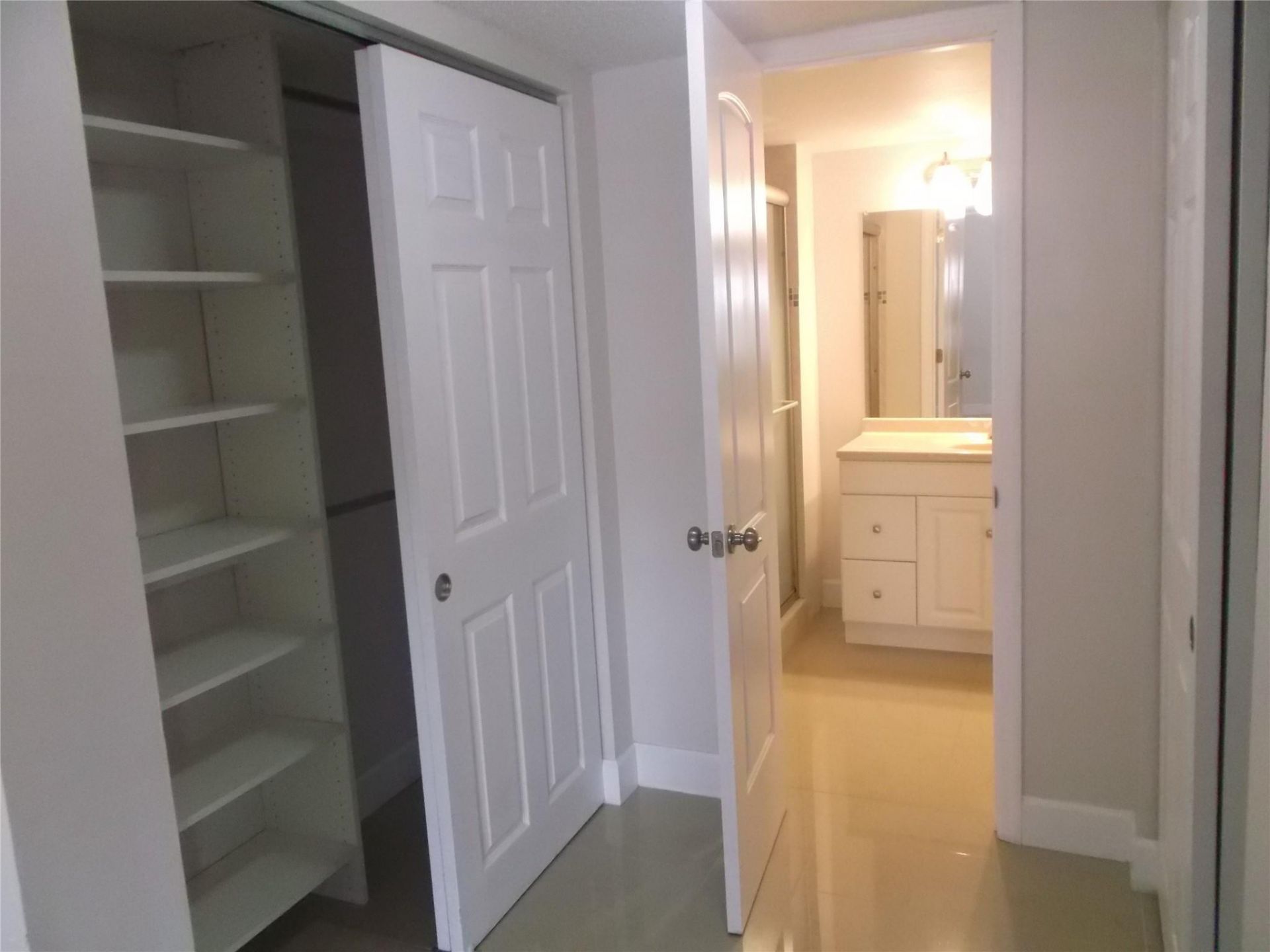 2955 Riverside Drive, Unit 103, Coral Springs, FL 33065 Photo