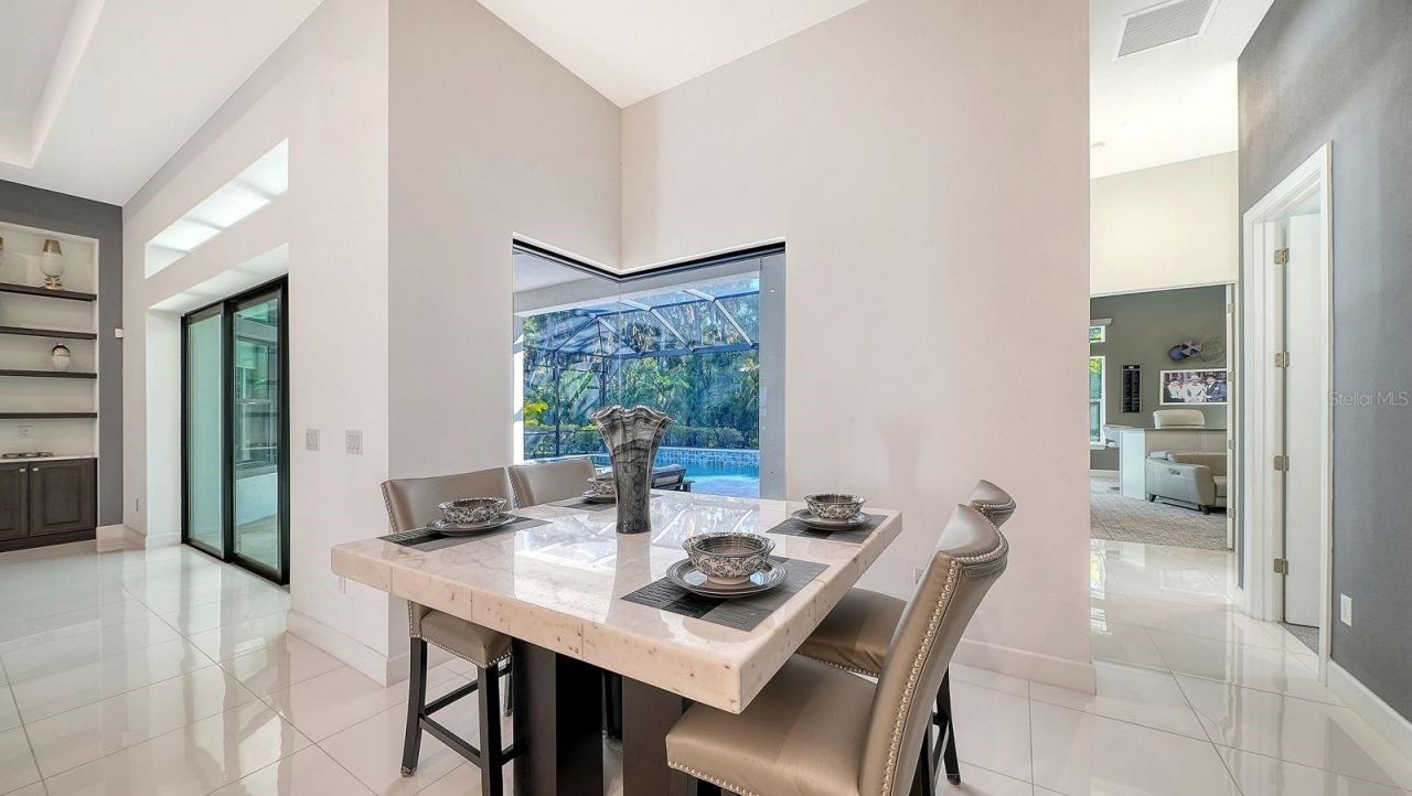 9296 Starry Night Avenue, Sarasota, FL 34241 Photo