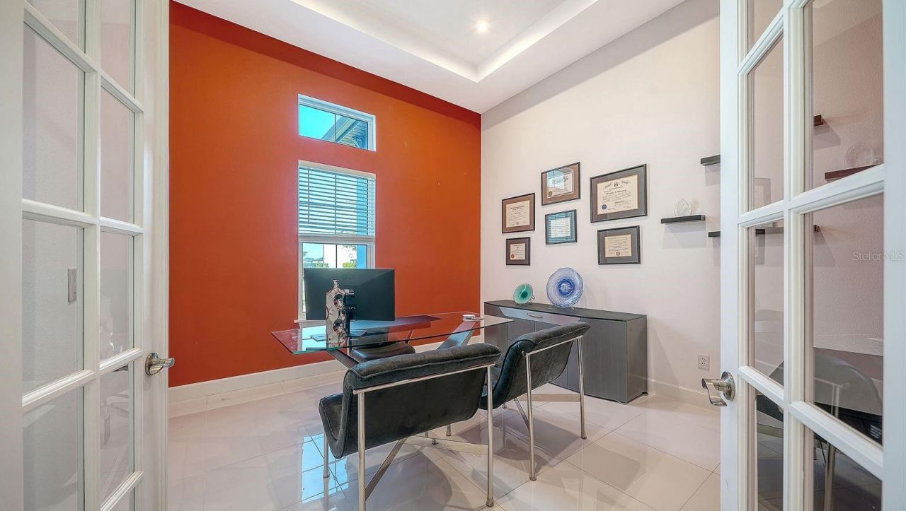 9296 Starry Night Avenue, Sarasota, FL 34241 Photo