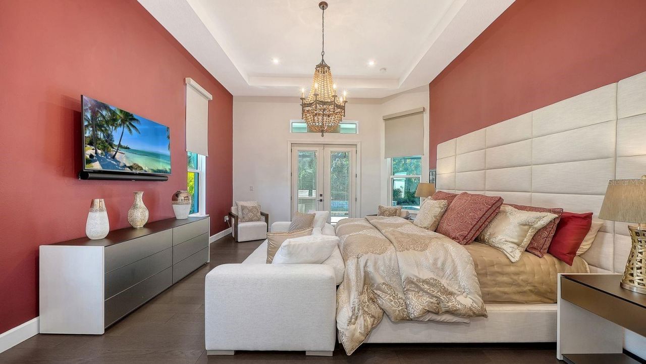 9296 Starry Night Avenue, Sarasota, FL 34241 Photo