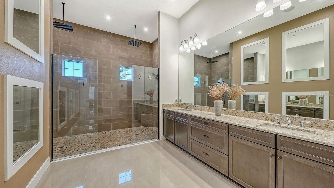 9296 Starry Night Avenue, Sarasota, FL 34241 Photo