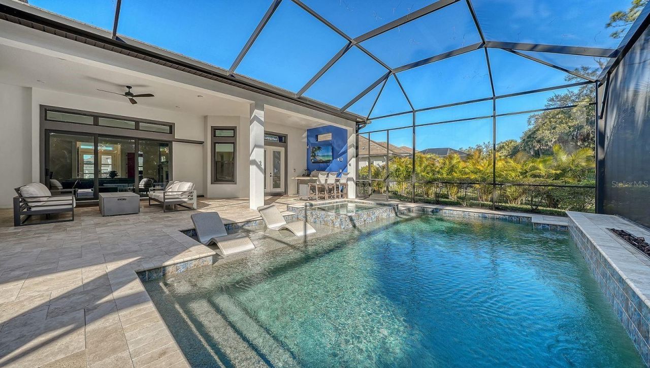 9296 Starry Night Avenue, Sarasota, FL 34241 Photo