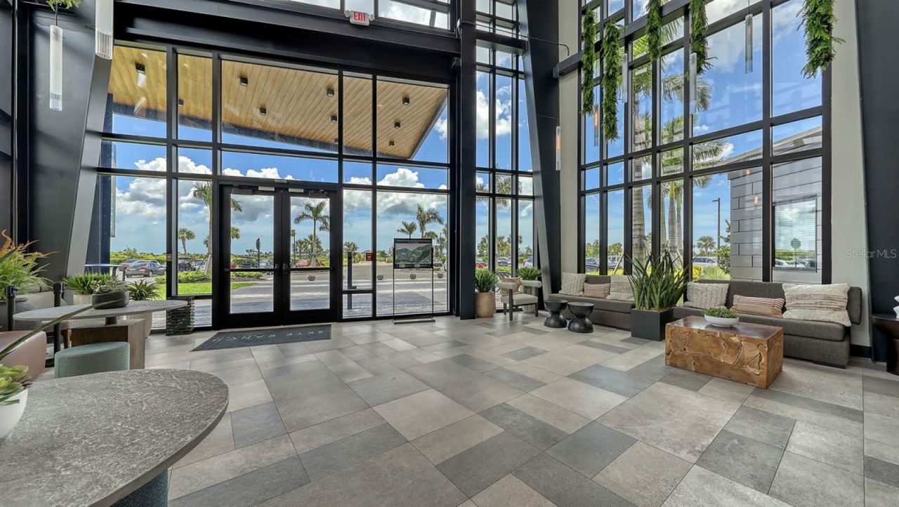 9296 Starry Night Avenue, Sarasota, FL 34241 Photo