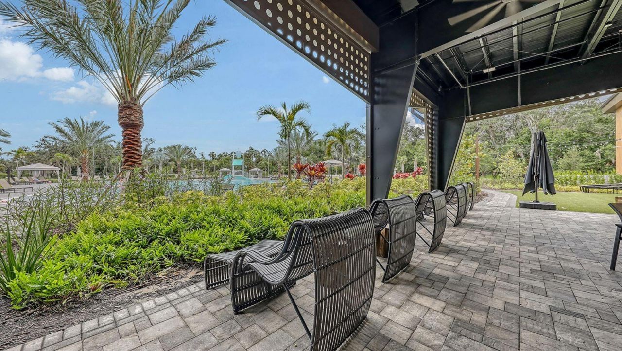 9296 Starry Night Avenue, Sarasota, FL 34241 Photo