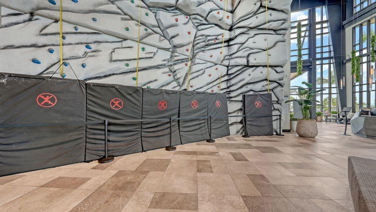 9296 Starry Night Avenue, Sarasota, FL 34241 Photo