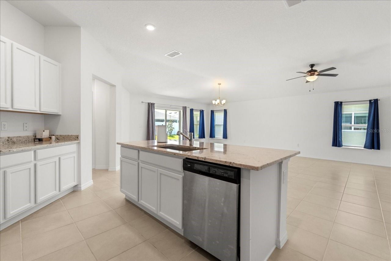 1429 Mattie Pointe Lane , Auburndale, FL 33823 Photo