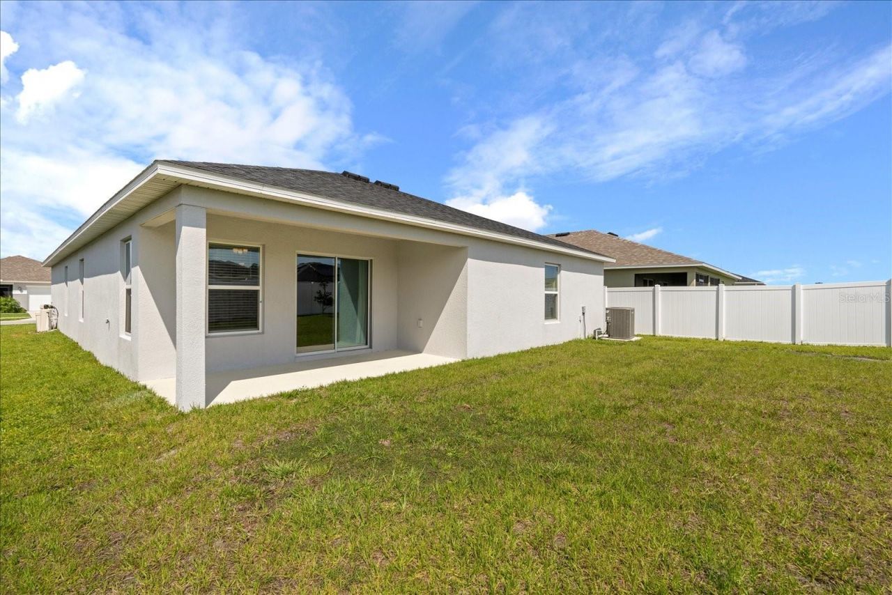 1429 Mattie Pointe Lane , Auburndale, FL 33823 Photo