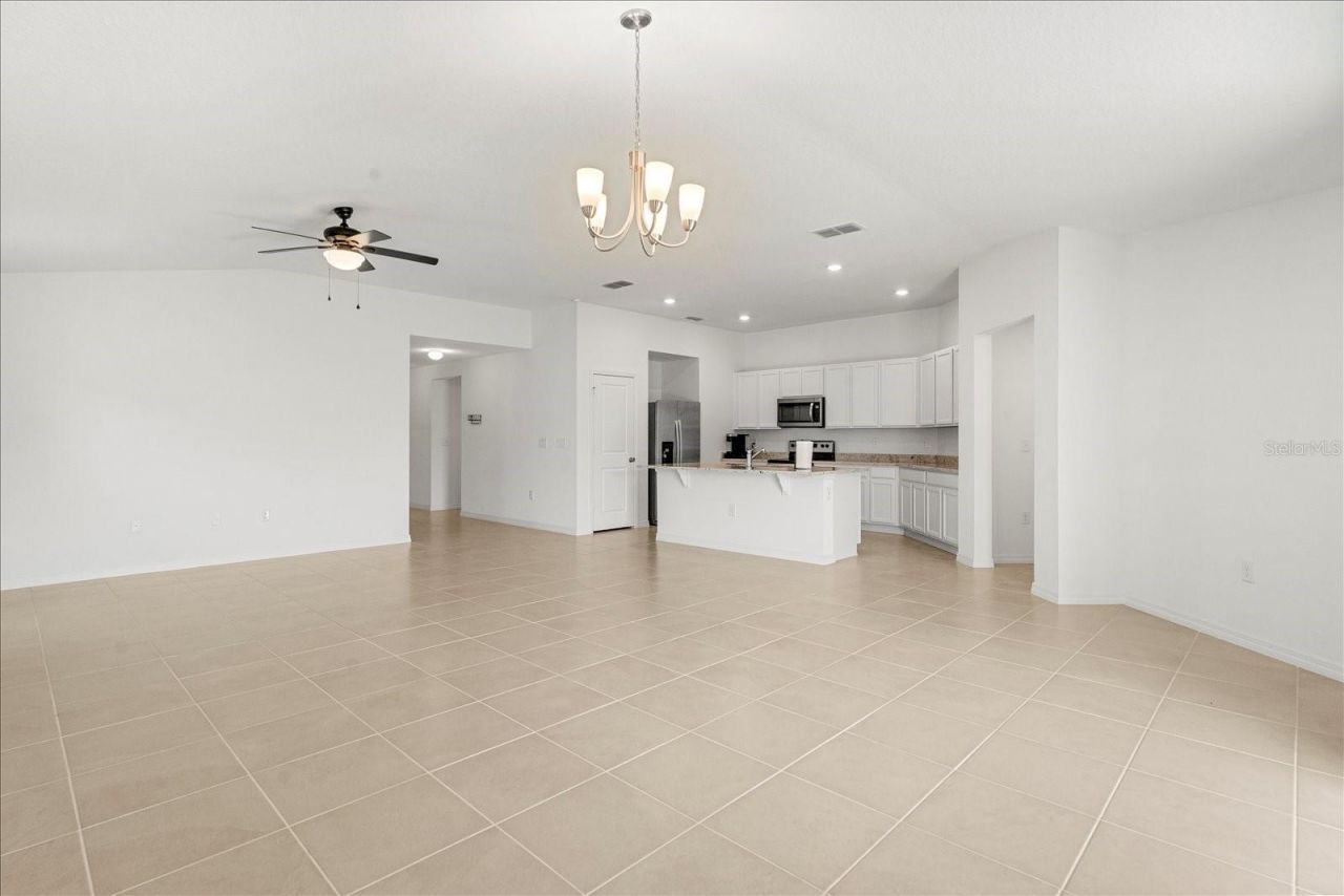 1429 Mattie Pointe Lane , Auburndale, FL 33823 Photo