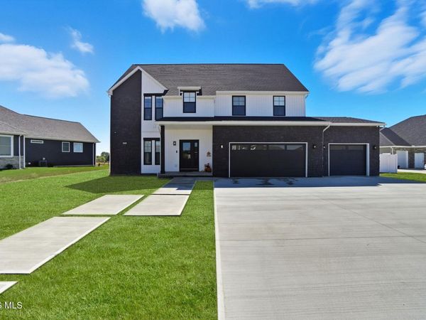 10321 Wheatfield Drive , Findlay, OH 45840