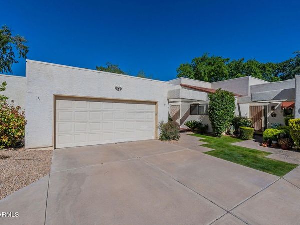 13829 N 43RD Street, Phoenix, AZ 85032