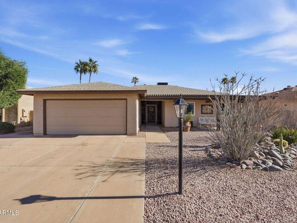 26429 S GREENCASTLE Drive, Sun Lakes, AZ 85248