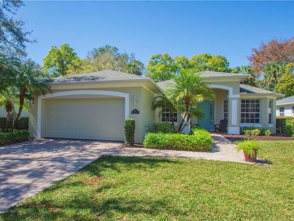 749 W Ocracoke Square SW, Vero Beach, FL 32968