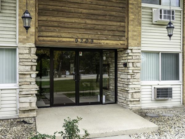 9209 Potter Road , Unit 2F, Des Plaines, IL 60016