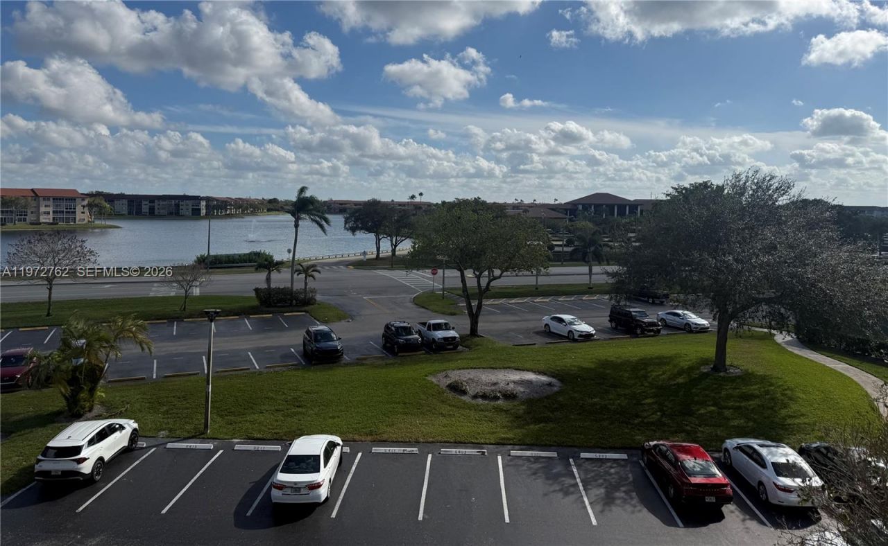 13255 SW 9th Ct , Unit 209G, Pembroke Pines, FL 33027 Photo