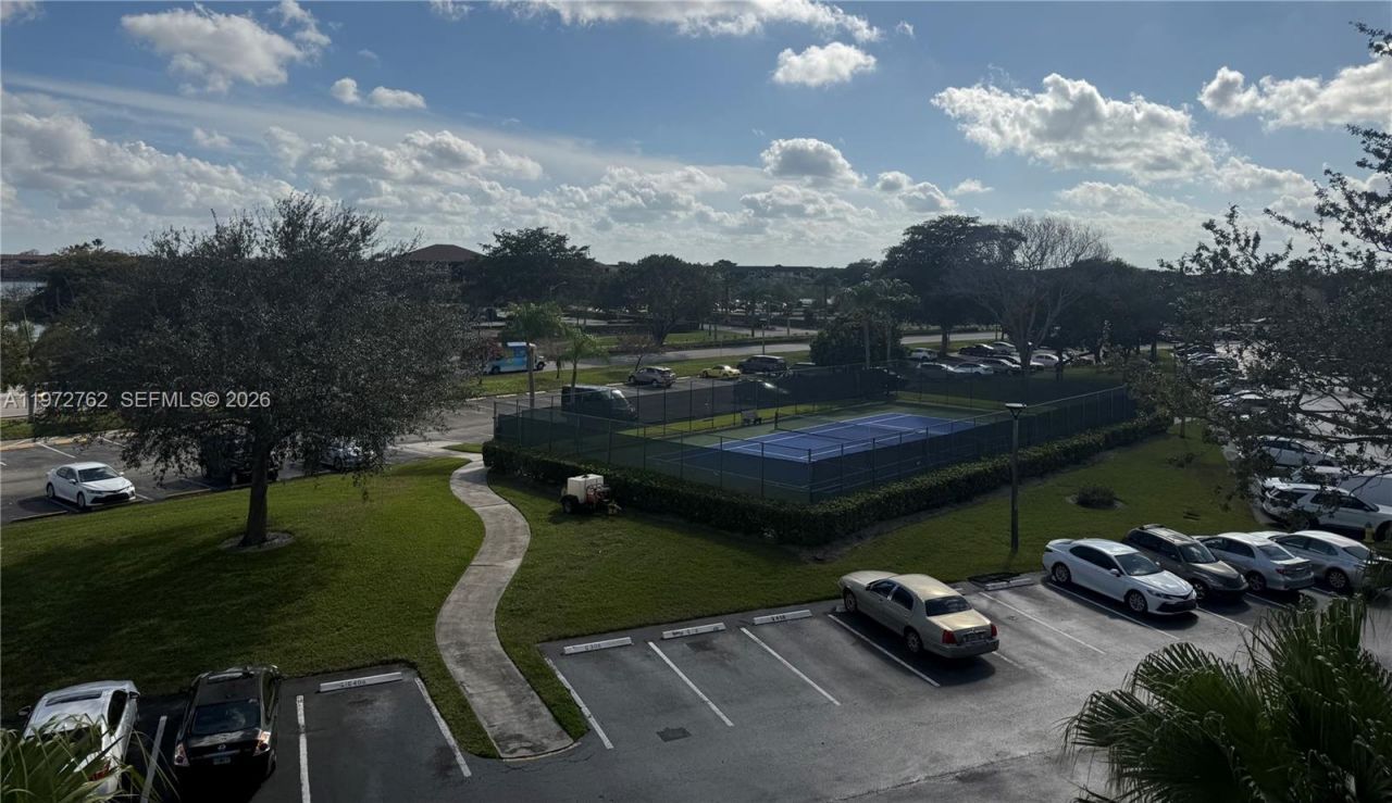13255 SW 9th Ct , Unit 209G, Pembroke Pines, FL 33027 Photo