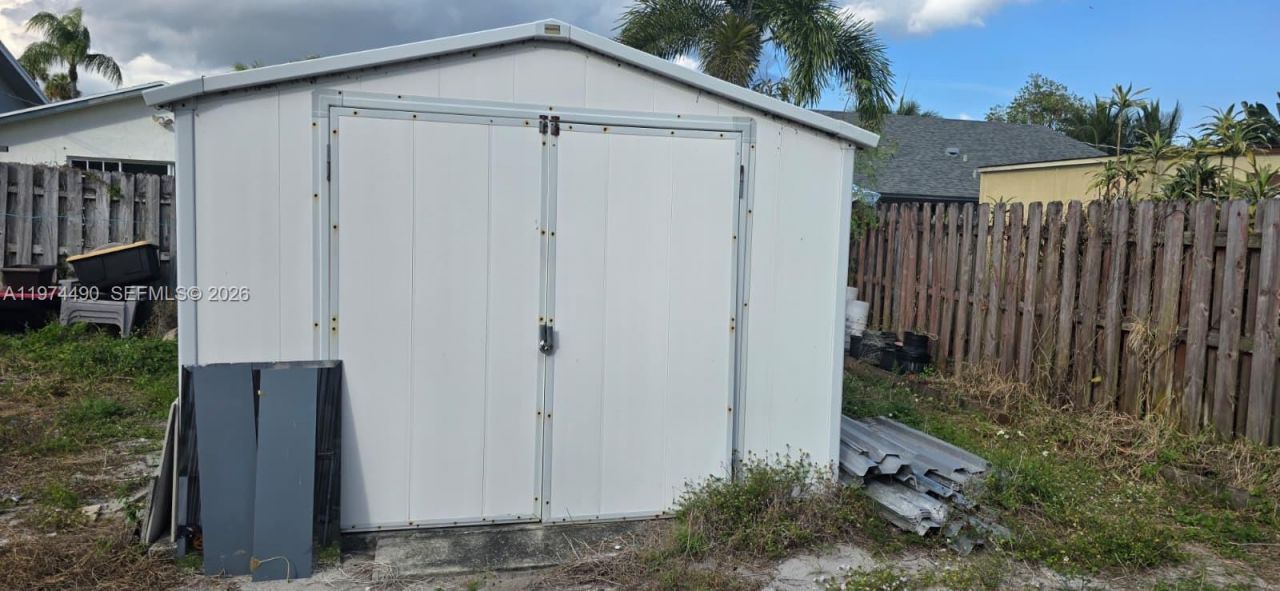 565 NW 54th St , Boca Raton, FL 33487 Photo