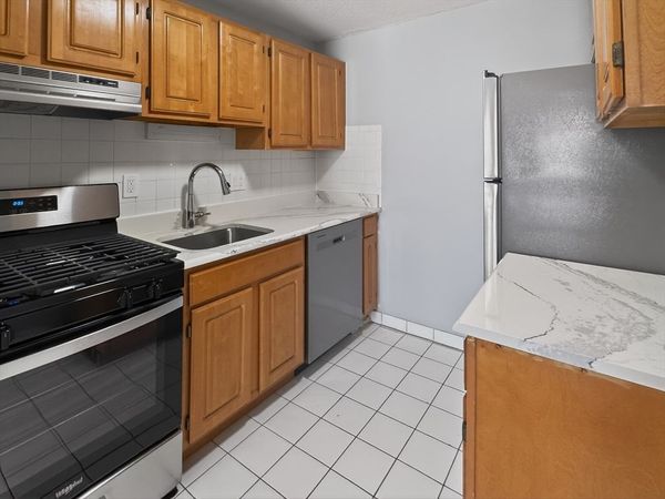 530 Willard, Unit 405, Quincy, MA 02169
