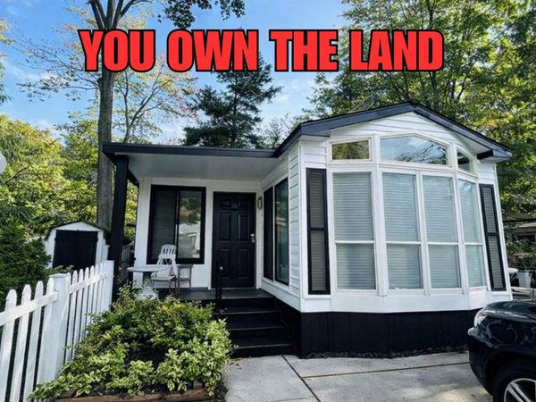 2757 Owens Unit 57 Drive, Houghton Lake, MI 48629